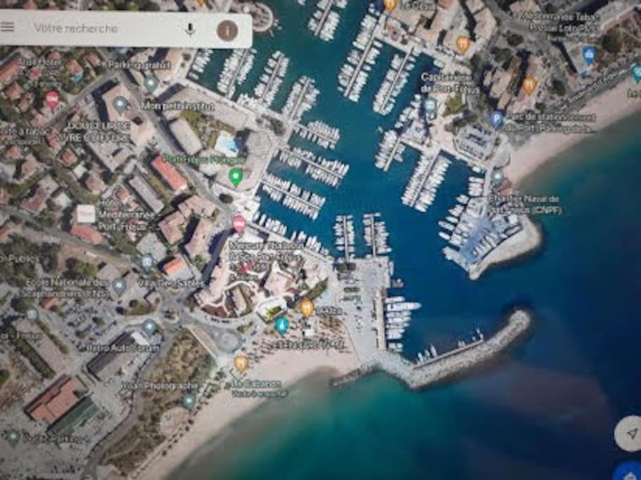 Port Frejus Cap Hermes Vue Mer Et Port Pieds Dans L'Eau Piscine Pkg Zewnętrze zdjęcie